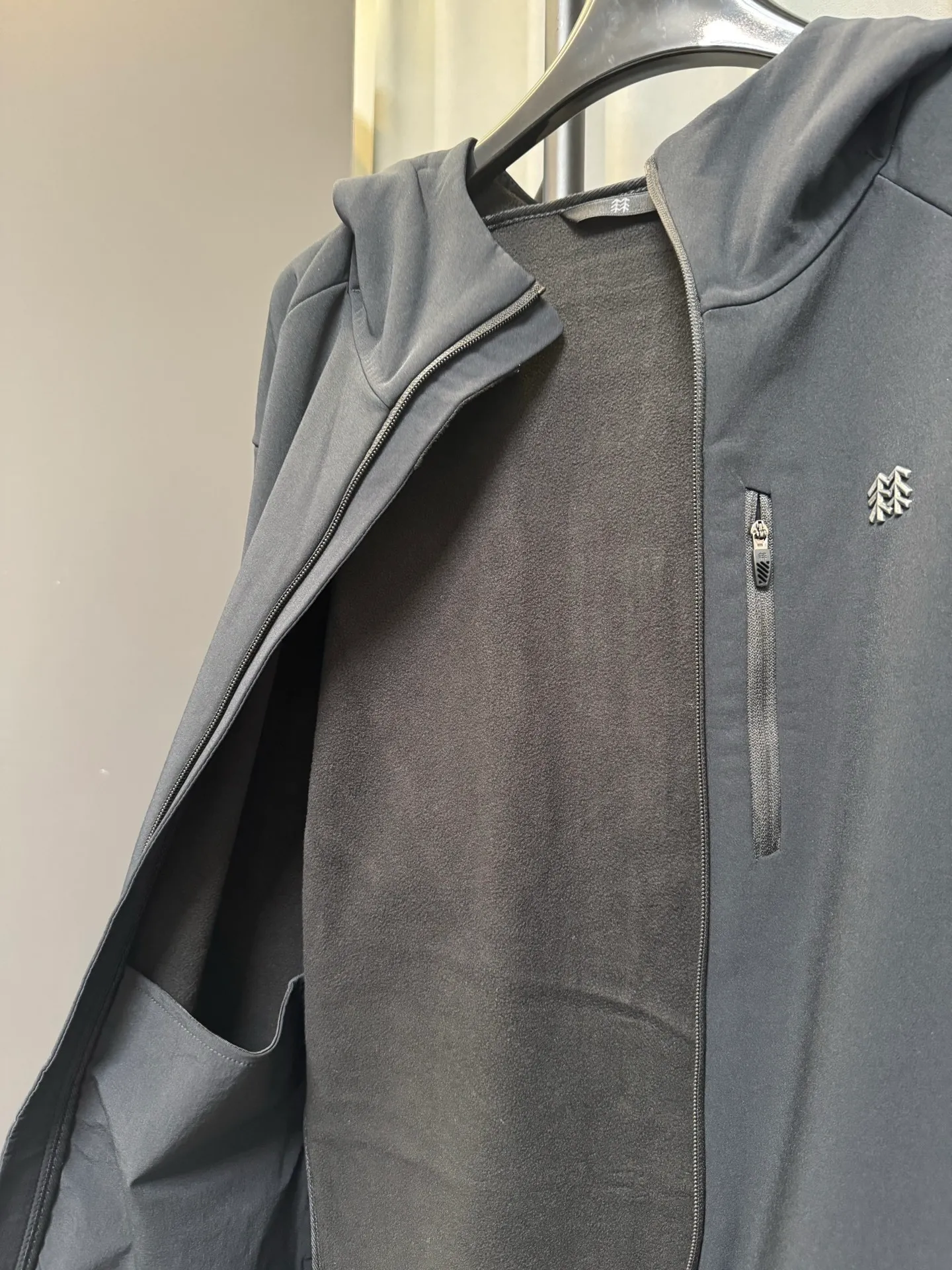 [Premium replica] KOLON SPORT HIKING Water-repellent, anti-static, windproof graphene composite plus fleece soft shell jacket (black) Size: m/l/xl/2xl/3xl/4xl